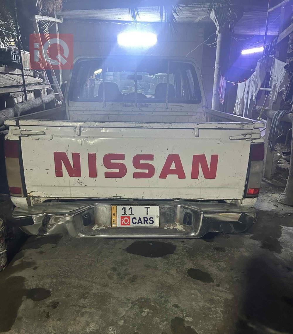 نيسان بيك اب